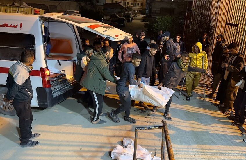 إصابة 5 من فريق أممي مختص بإزالة الألغام في قصف إسرائيلي على وسط قطاع غزة