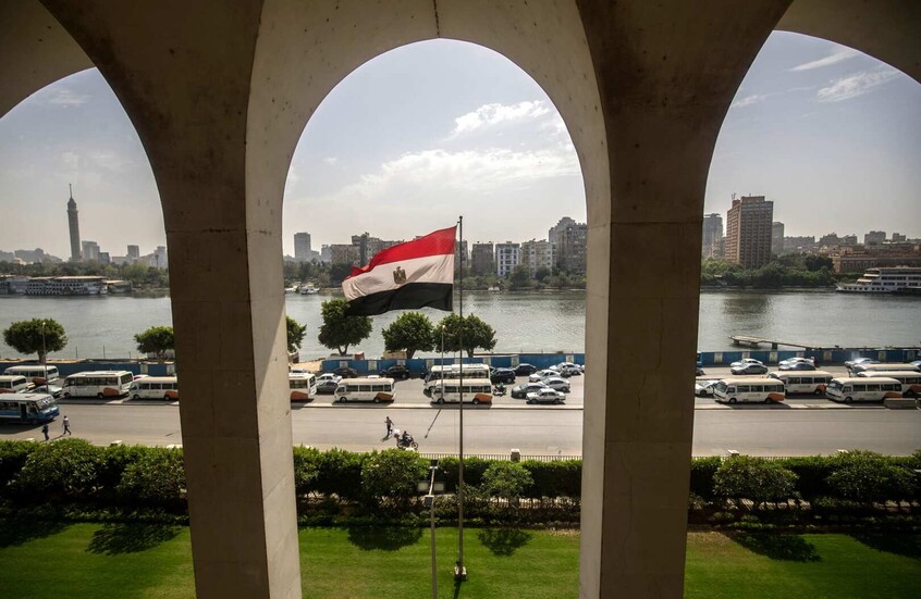 القاهرة تستعد لاجتماع 