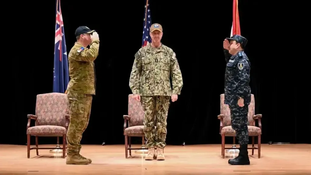 القوات البحرية المصرية تتسلم قيادة تأمين البحر الأحمر وباب المندب وخليج عدن