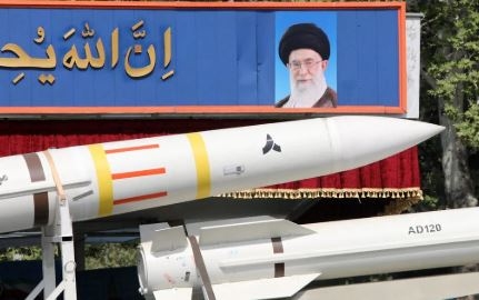 فرنسا: مواجهة عسكرية شبه محتملة مع إيران حال فشلت مفاوضات برنامجها النووي