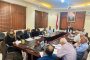 نقابات جامعة عدن تنظم وقفة احتجاجية امام مبنى التحالف العربي