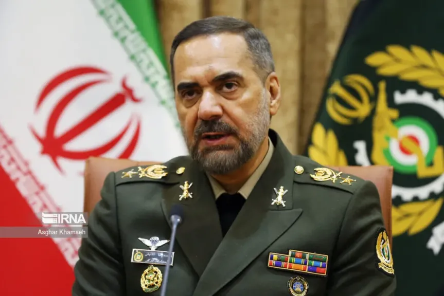 إيران: نرحب بالاستثمارات الأمريكية في بلادنا.. ونتحدى أمريكا أن تهزم ”الشعب اليمني”