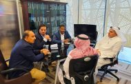محافظ حضرموت ووزير الكهرباء يناقشان مع البرنامج السعودي مشاريع استراتيجية للكهرباء والتعليم العالي