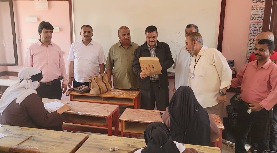 مدير عام المنصورة يؤكد أهمية الإمتحان لترسيخ المعلومات لطلبة المدارس