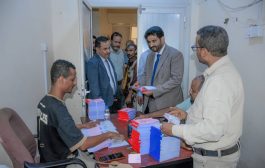 نائب وزير النقل يتفقد سير العمل في الهيئة العامة لتنظيم شؤون النقل البري