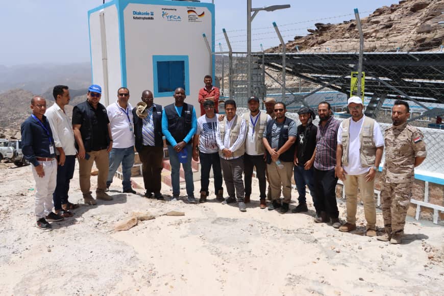 الضالع...مدير عام الشعيب يستقبل وفدًا دوليًا للاطلاع على أنشطة إنسانية