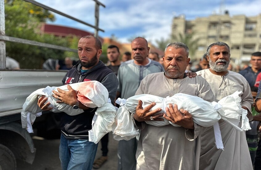 100 قتيل في قطاع غزة بينهم 3 صحفيين وطبيبة