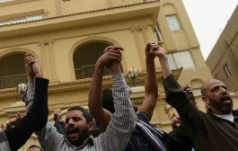 كيف رسخت كتب الإخوان التطرف والعنف فى عقول الإرهابيين؟