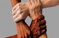 ما العنصرية؟