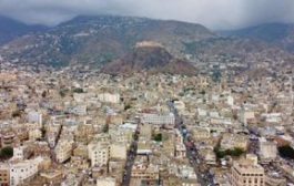 تعز بين كماشة الحصار والنهب.. أرقام تكشف فسادا بالمليارات