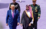 موقع عبري: قوات الشرعية في اليمن ممزقة وأمريكا خيبت آمال السعودية في حرب الحوثيين