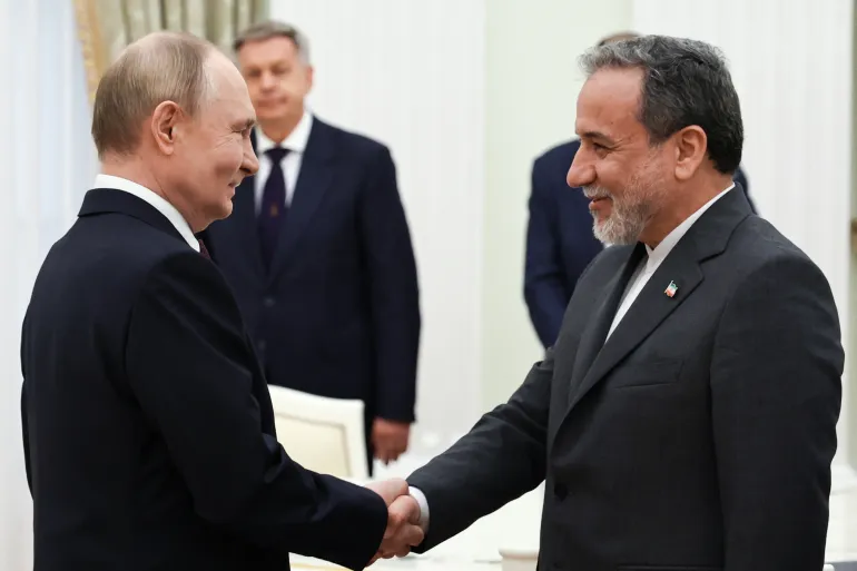 وول ستريت جورنال: إيران آخر من يكتشف أن روسيا تتخلى عن أصدقائها وقت الضيق