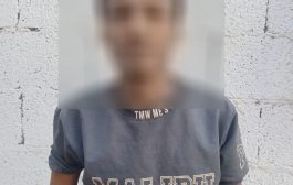 أمن عدن يلقي القبض على متهم بجرائم سرقة بالمنصورة