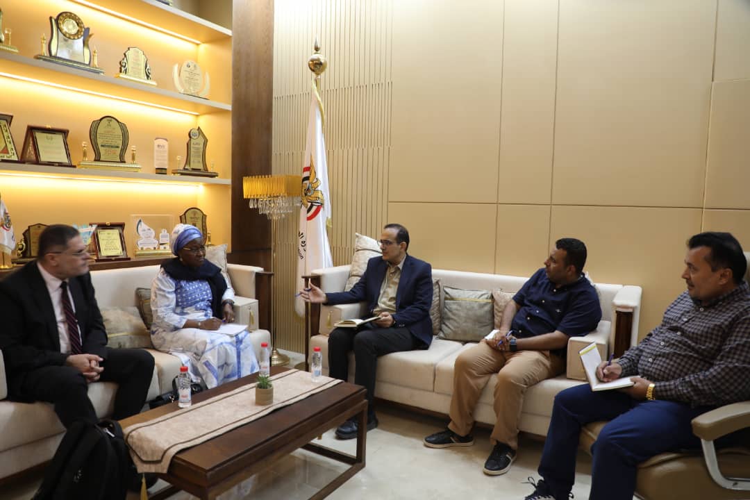 وزير الصحة يبحث مع منظمة الصحة العالمية لدى بلادنا سبل تعزيز العمل المشترك في القطاع الصحي