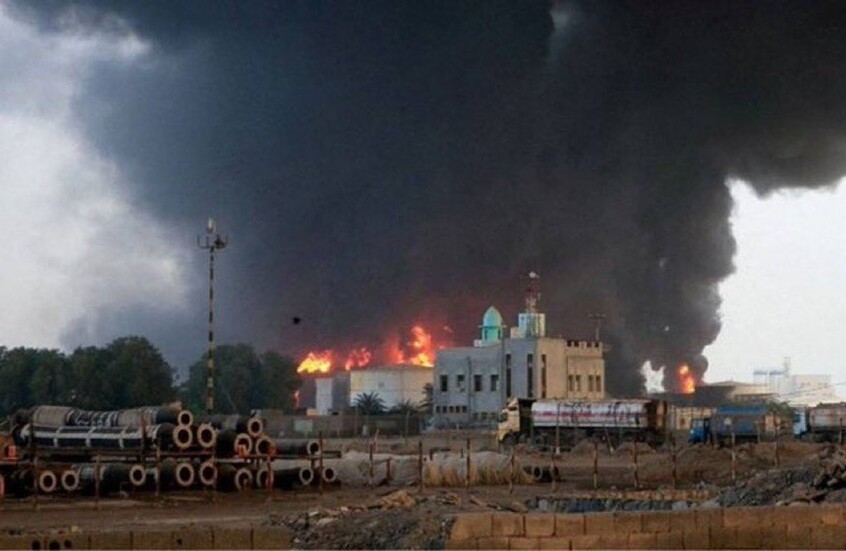الجيش الإسرائيلي يعلن قصفه مواقع في ميناء الحديدة اليمني