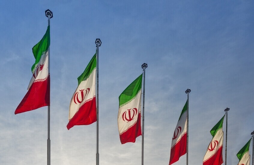 عاجل .. طهران ننصح واشنطن بأن تختار بين وقف العدوان أو أن تبقى متفرّجة