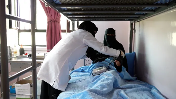 صعوبات تواجه مرضى السرطان في اليمن