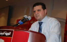 أيمن عودة يتهم الجميع بالتواطؤ لعزله وهآرتس تدعو لمؤازرته</ol>