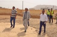 الامين العام يدشن الأعمال الإنشائية لمركز علاج سوء التغذية بمدينة عتق