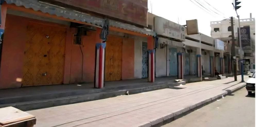 عصيان مدني يشل الشحر..وقطع جزئي لبعض الطرقات
