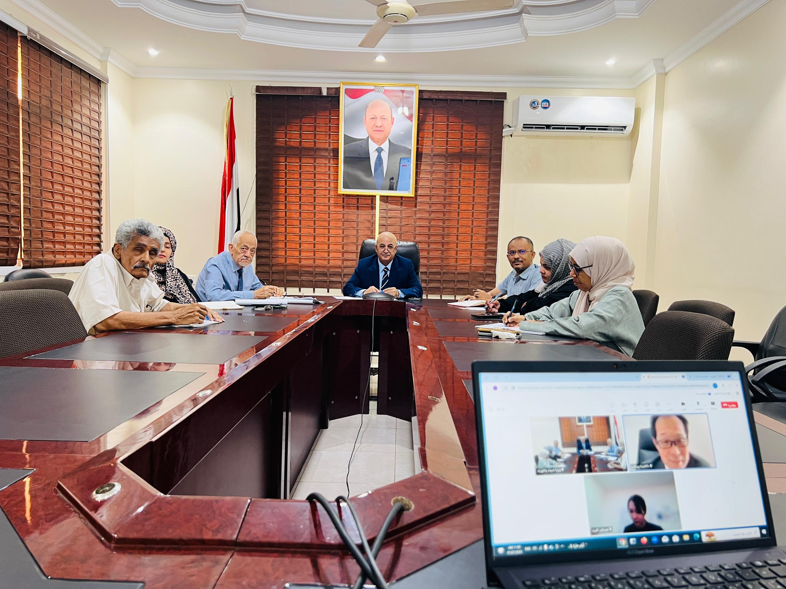 الوزير الشرجبي يبحث مع السفير الياباني تعزيز التعاون المشترك في مجالات المياه والبيئة