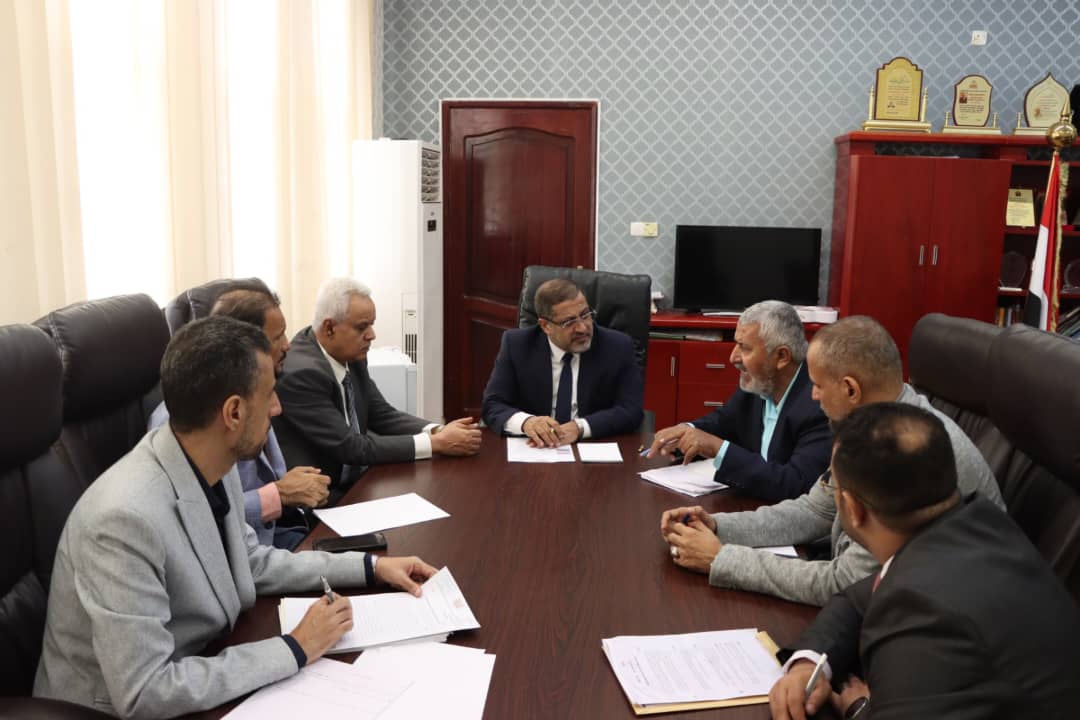 وزير العدل يقر آلية تنظيم التوثيق والتصديق لعقود الزواج المختلط لحماية المرأة اليمنية