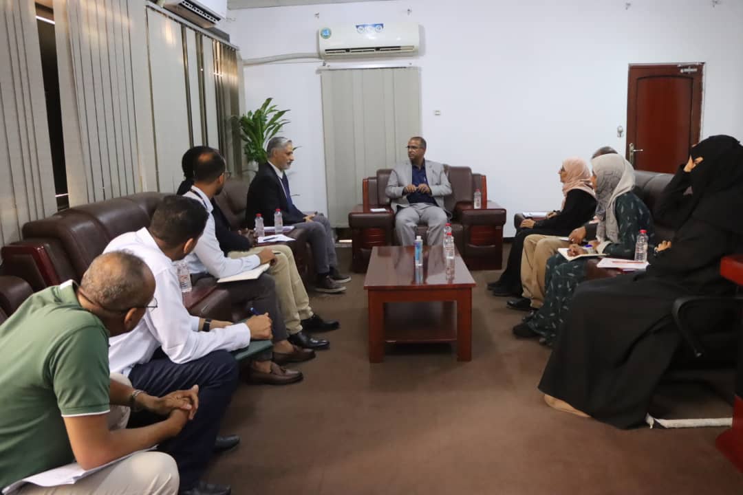 عدن .. الوزير الزعوري يبحث مع مسؤول أممي سبل حماية حقوق المرأة