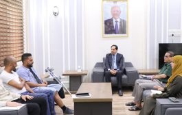 الوزير البكري يلتقي نائب رئيس الاتحاد العام لكرة القدم ل 