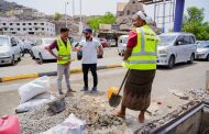 مدير عام صيرة يتفقد أعمال إصلاحات الاتصالات ويوجه بسرعة معالجة الحفريات بالمديرية