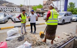 مدير عام صيرة يتفقد أعمال إصلاحات الاتصالات ويوجه بسرعة معالجة الحفريات بالمديرية