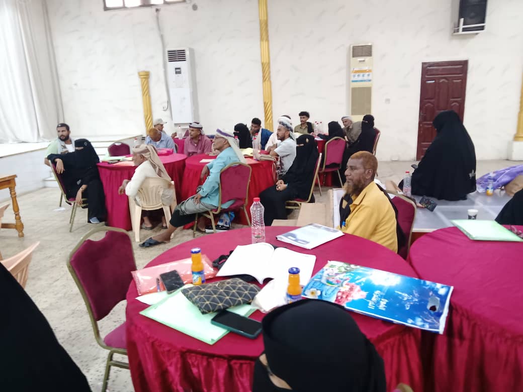 إختتام دورة تدريبية في أنظمة الإدارة المالية والمحاسبية وحشد الموارد لجمعيات مستخدمي المياه بلحج