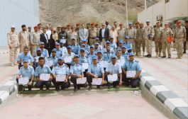 برعاية وزير الدفاع.. تخريج الدفعة الثالثة من ضباط حفظ السلام بعدن