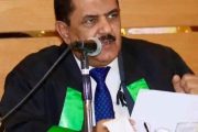 الفريق الداعري أول وزير دفاع بلُقب 