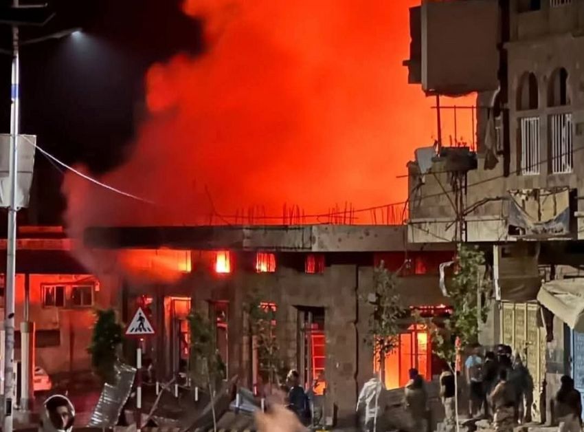 إصابة العشرات في استهداف حوثي لمحطة وقود وسط مدينة تعز