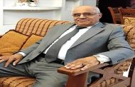 بقرار انفرادي وغير مُعلن .. العليمي يُعين عضو في مجلس إدارة البنك المركزي