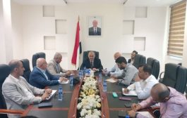 الوزير باذيب يترأس اجتماعاً موسعاً لمناقشة تطوير قطاع الاتصالات