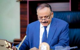 وزير النقل يوجه جميع المرافق التابعة للوزارة بالتعامل بالعملة الوطنية بدلاً من العملات الأجنبية