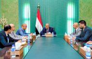 الزُبيدي يشدد على أهمية النهوض بقطاع الاتصالات وفق رؤية استراتيجية حديثة