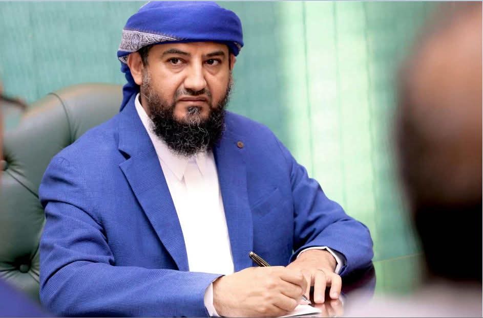 بعد اشتباكات مصلحة الجوازات بعد : المحرمي يتعامل بقوة وحزم مع أي جهة تزعز الأمن