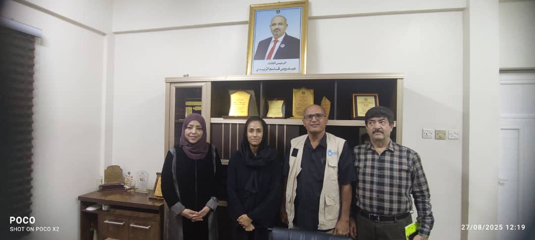 عدن : مديرة صندوق رعاية المعاقين تلتقي فريق منظمة الهاند يكاب