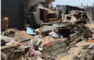 تضرر عشرات المنازل في منطقة فقم غرب عدن جراء السيول والأمطار الغزيرة
