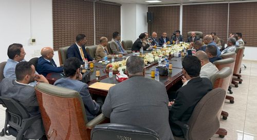 اجتماع برئاسة محافظ البنك يناقش نتائج عمل لجنة تنظيم وتمويل الواردات