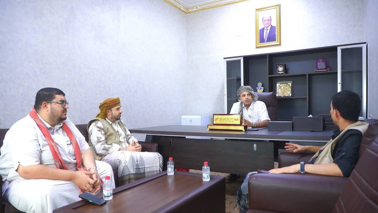 وكيل محافظة المهرة يطّلع على مشروع تمكين ذوي الإعاقة