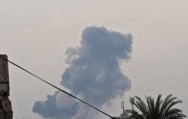 عاجل ..اسرائيل تقصف ميناء الحديدة ب12 غارة جوية