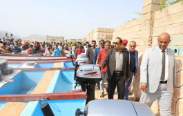 محافظ حضرموت يدشن توزيع 
