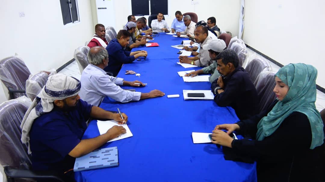 المفوضية الجنوبية بلحج تكشف 12 قضية فساد وتطالب بتفعيل الرقابة ومحاسبة المتورطين