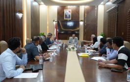 وزير الصحة يرأس اجتماع اللجنة التحضيرية لمؤتمر القمة الصحية في اليمن