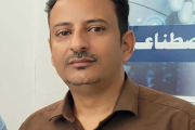 انقطاع الرواتب للشهر الرابع.. حرب مستمرة وفساد حكومي ينهش ما تبقى من كرامة المواطن