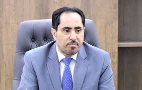 الوزير البكري يٌهنىء القيادة السياسية وإتحاد القدم بتأهل منتخب الشباب الى نهائي كاس الخليج وأعلن عن مكافئة اللاعبين