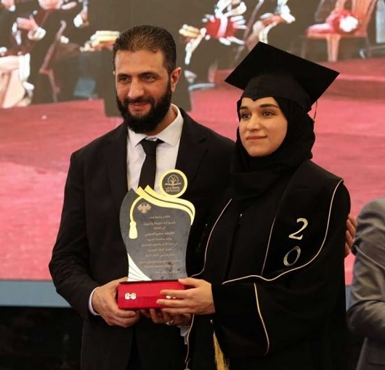 لطيفة الدروبي رمزية السيدة الأولى في سوريا الجديدة